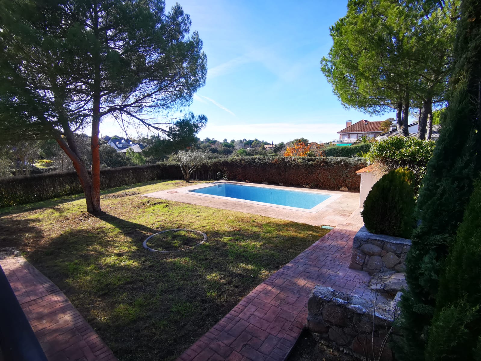 Inversion Housebox Casa Villaviciosa Piscina