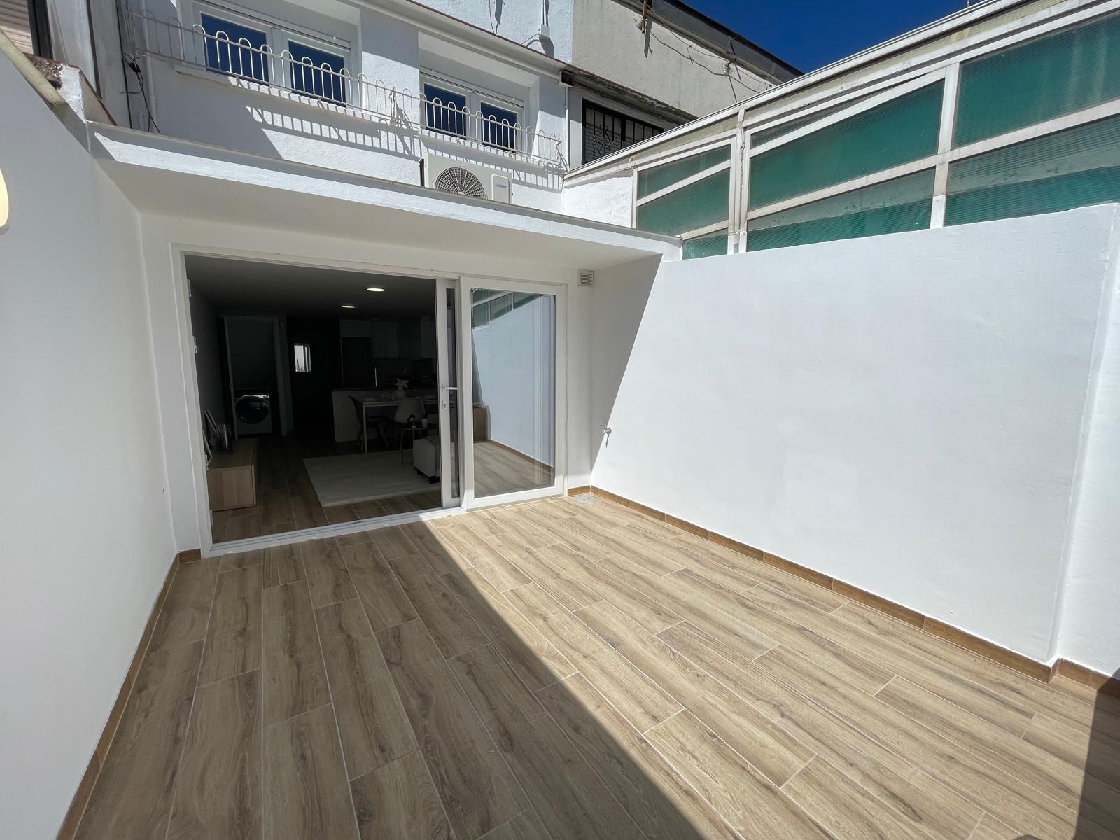 Inversion Housebox Piso Entrevias Terraza