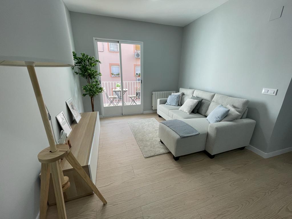 Inversion Housebox Vallecas Piso Salon